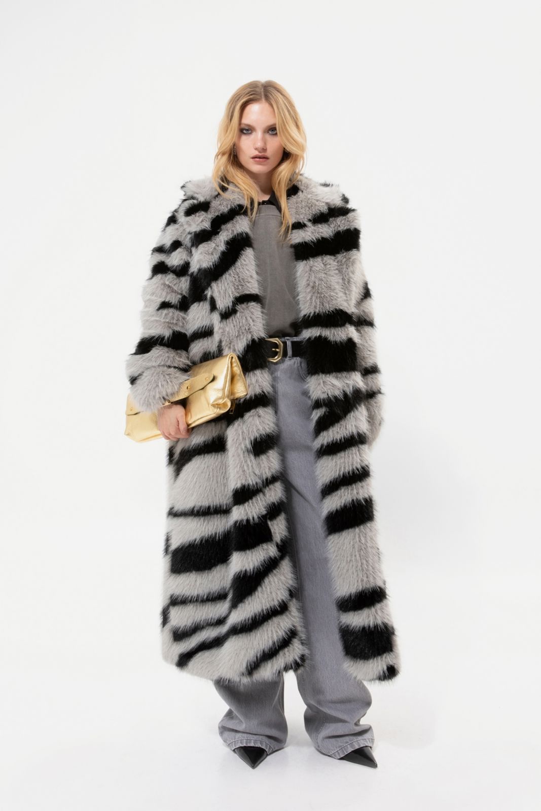 Picture of Zebra Faux Fur
