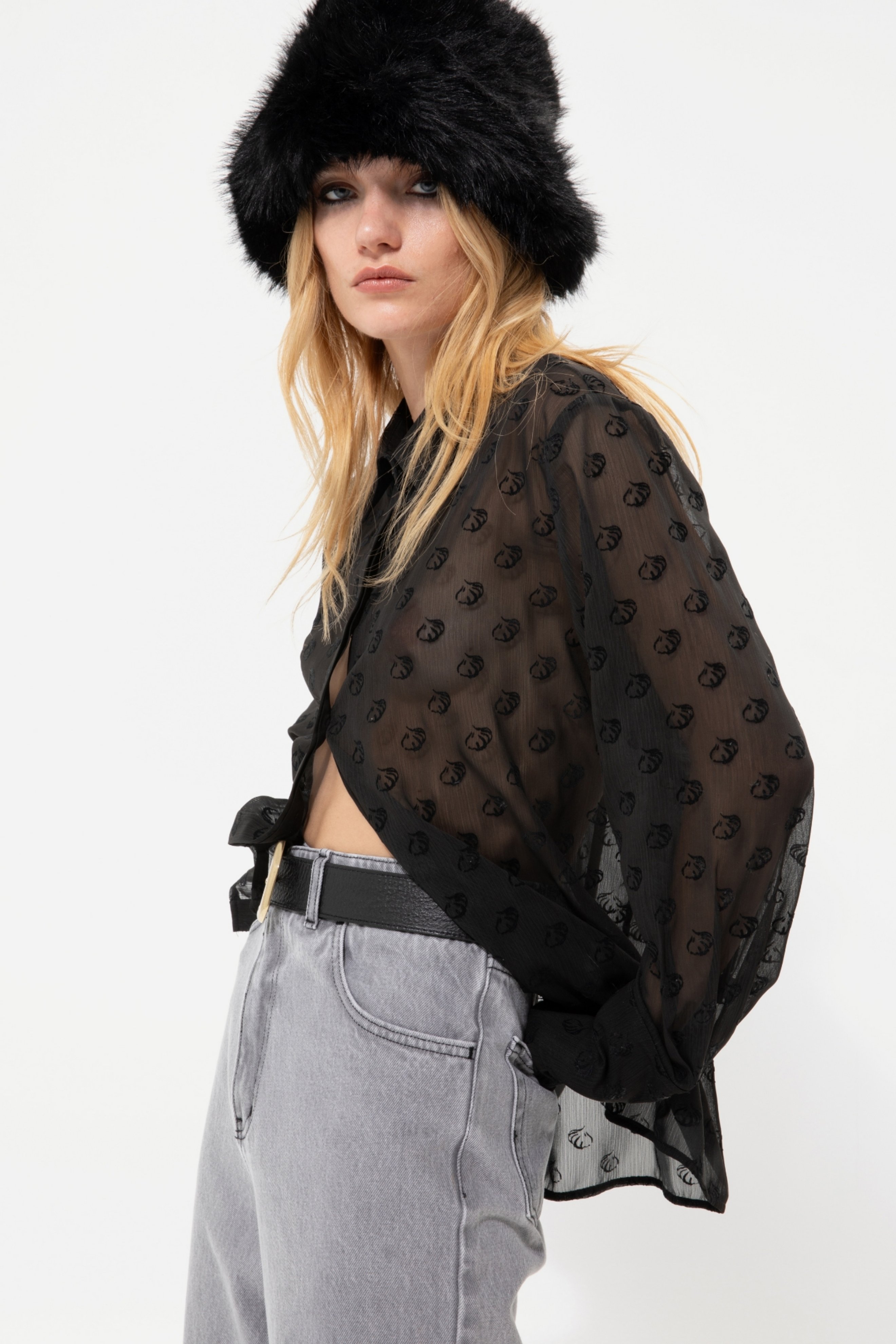 Picture of Black Shirt With Charm Garlic Print