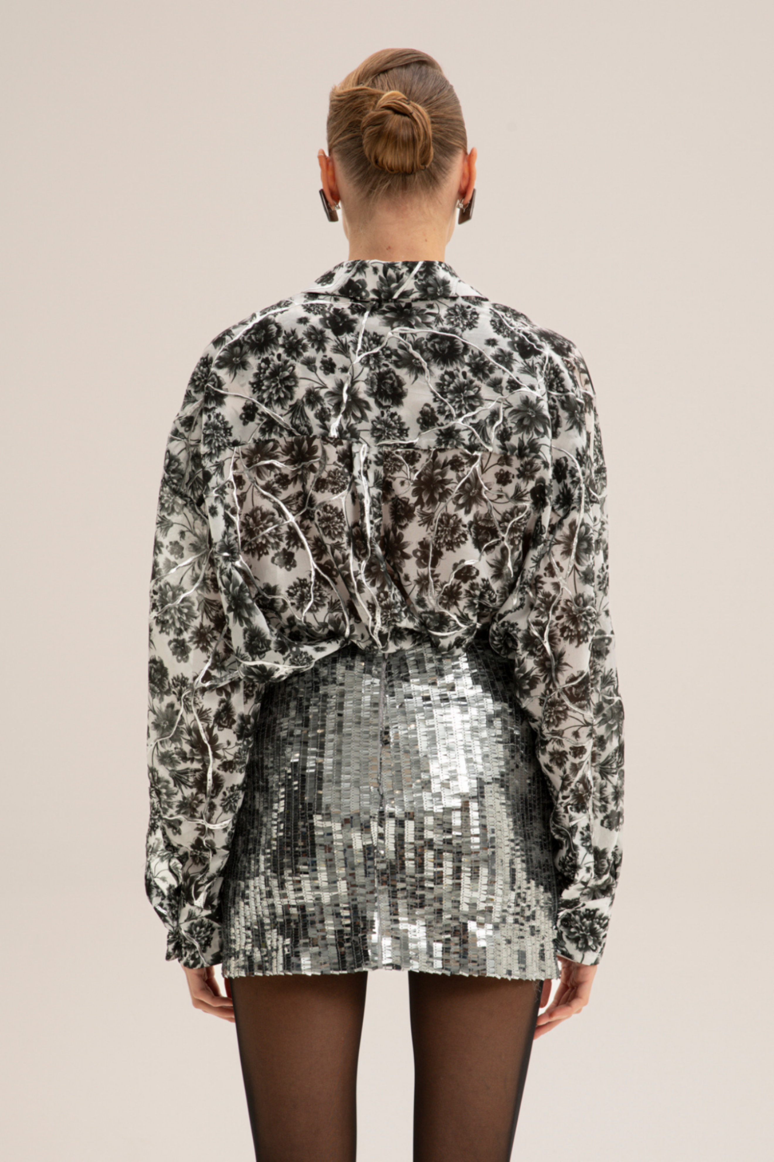 Picture of Silver Crackle One Size Shirt