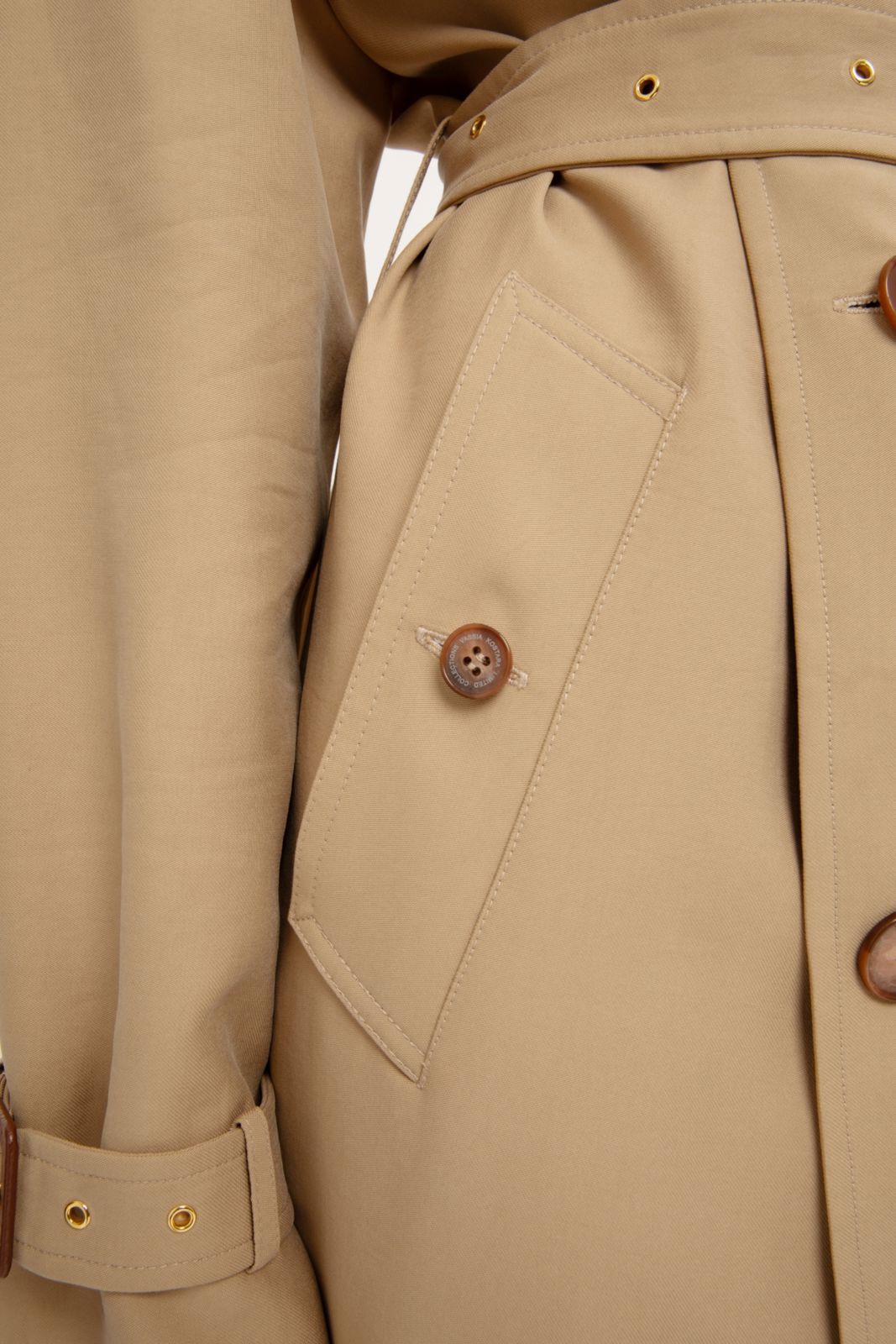 Picture of  BEIGE TRENCH COAT