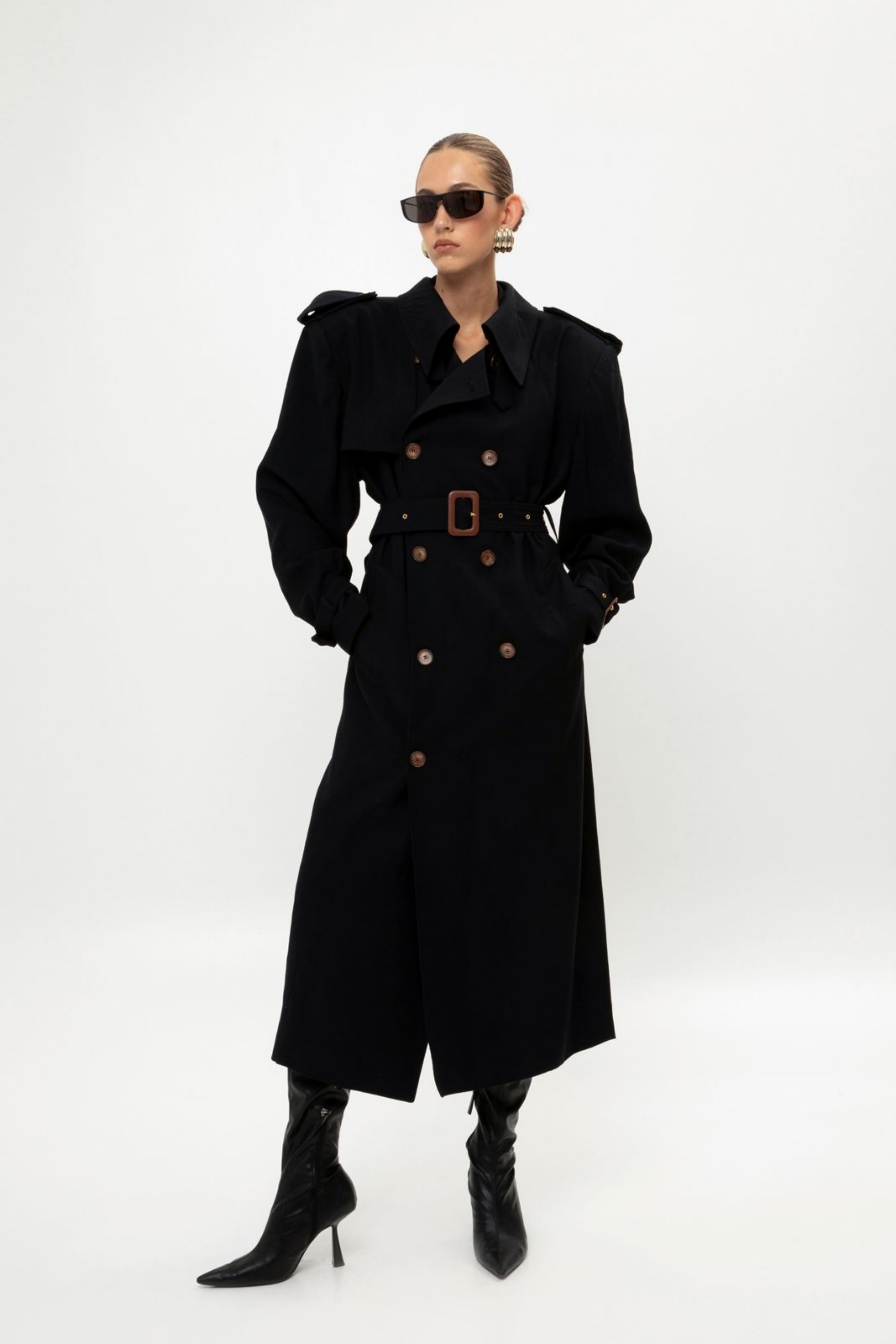 Picture of BLACK TRENCH COAT