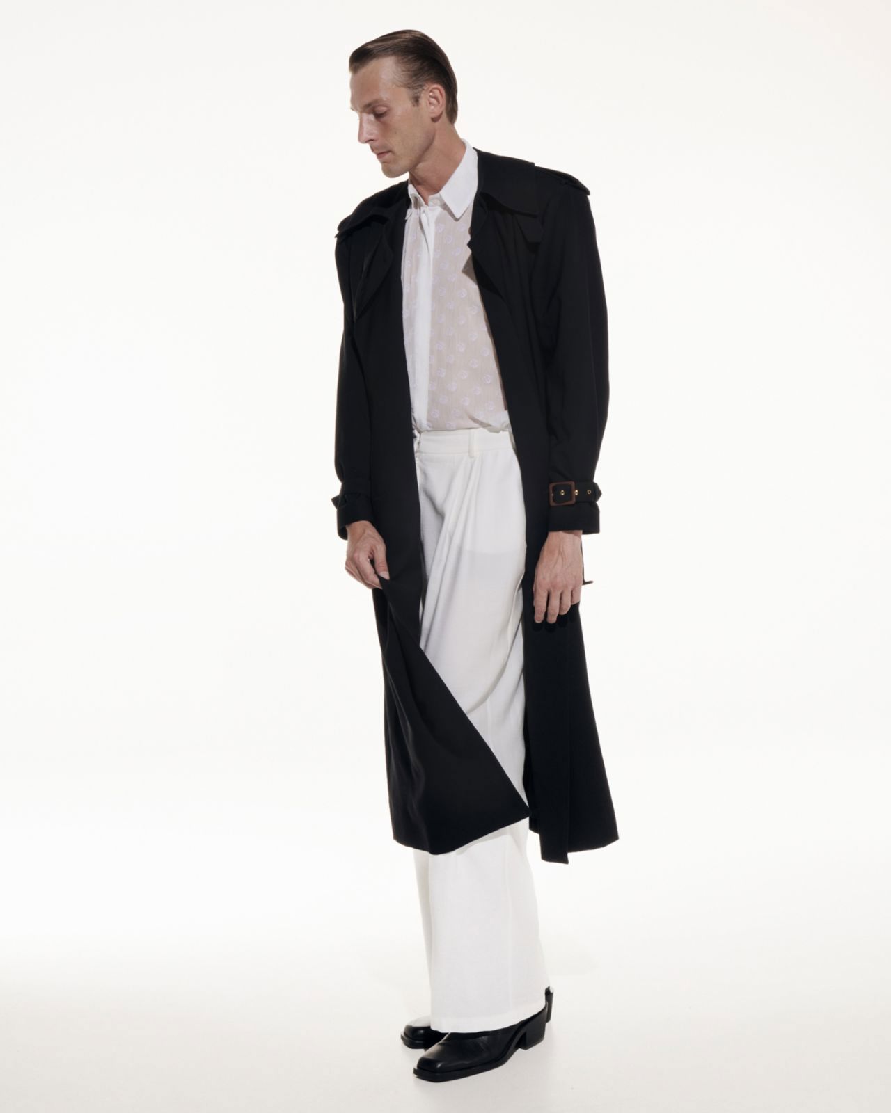 Picture of BLACK TRENCH COAT