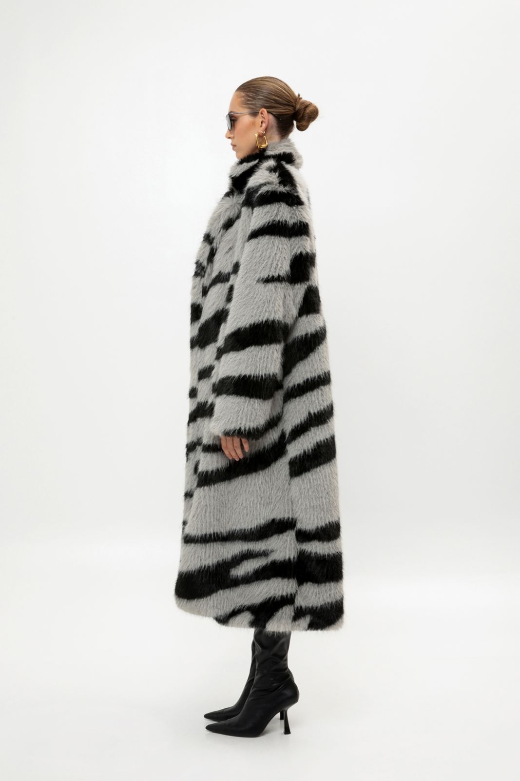 Picture of Zebra Faux Fur