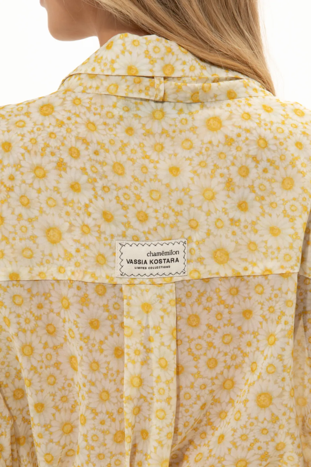 Picture of Chamomile Print One Size Shirt