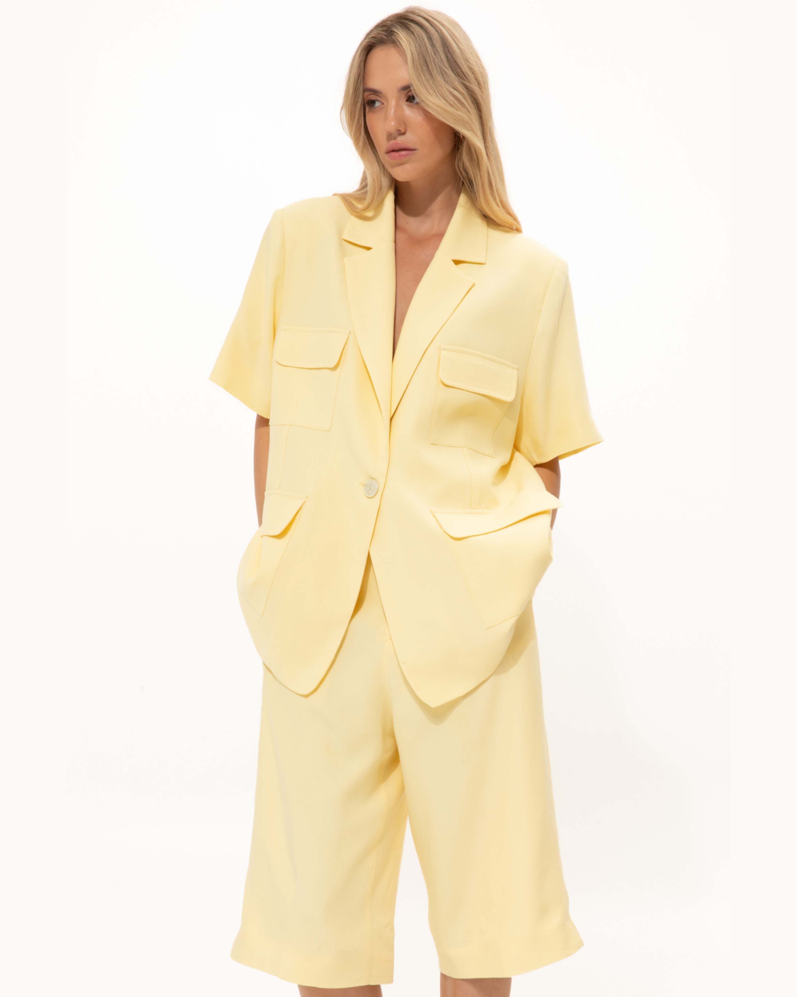 Picture of Chamomile Yellow Short-Sleeved Blazer