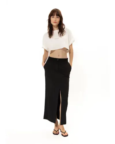 Picture of Black Straight-Line Midi Skirt