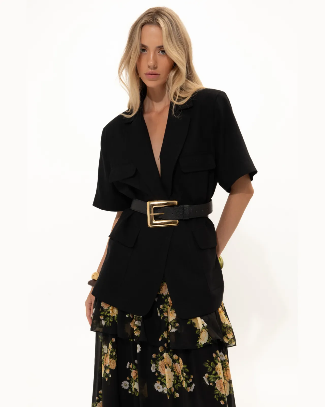 Show details for Black Short-Sleeved Blazer Picture of Black Short-Sleeved Blazer