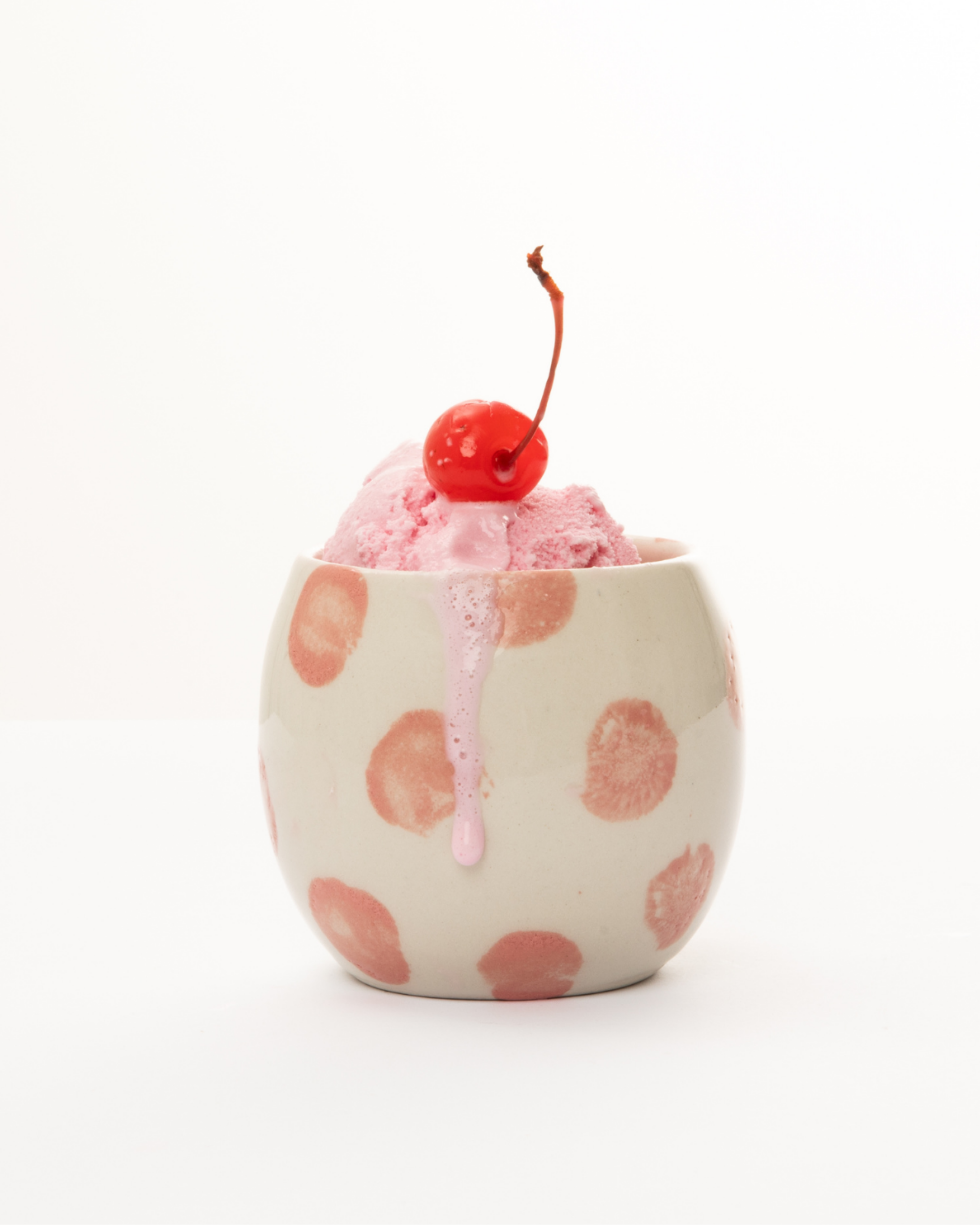 Picture of Pink Rouge Dots Mug