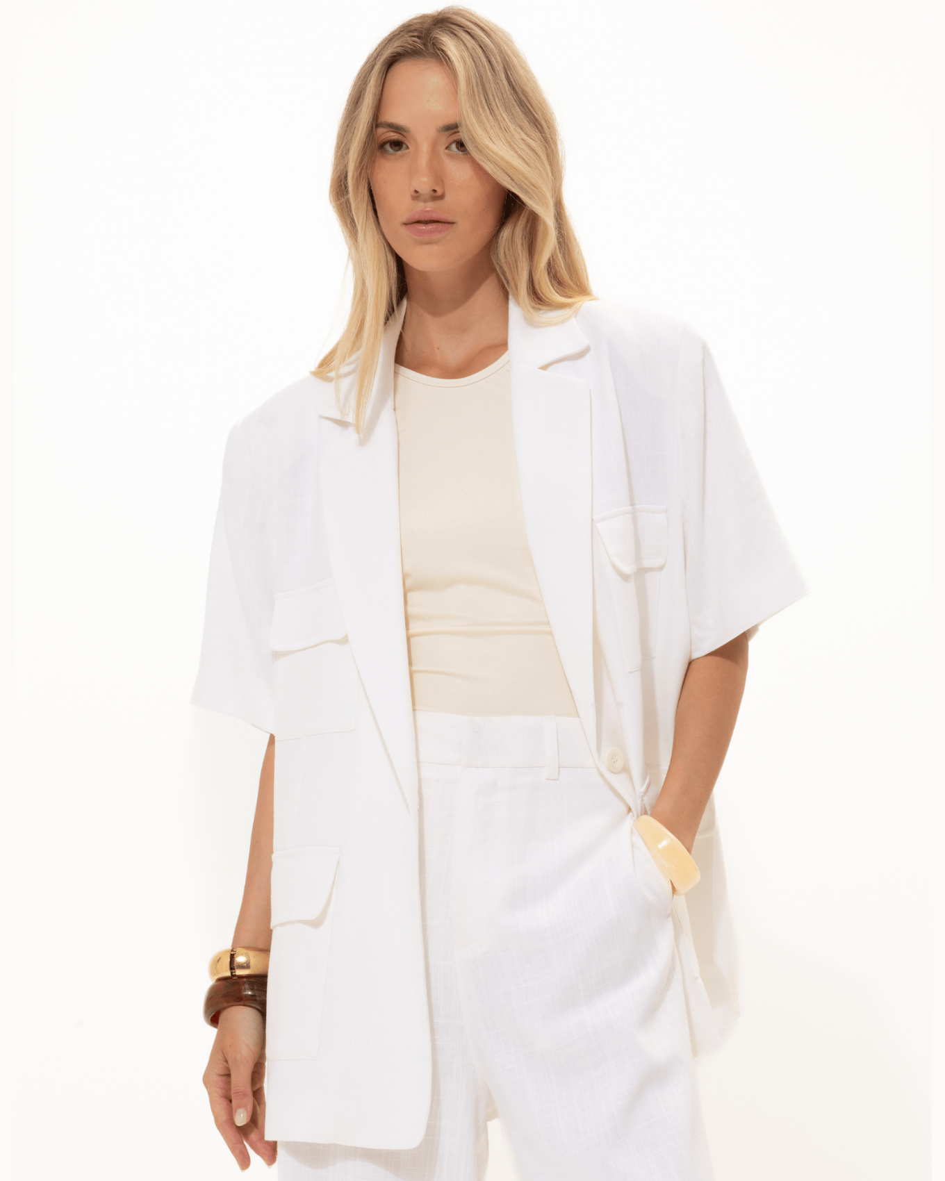 Picture of White Short-Sleeved Blazer