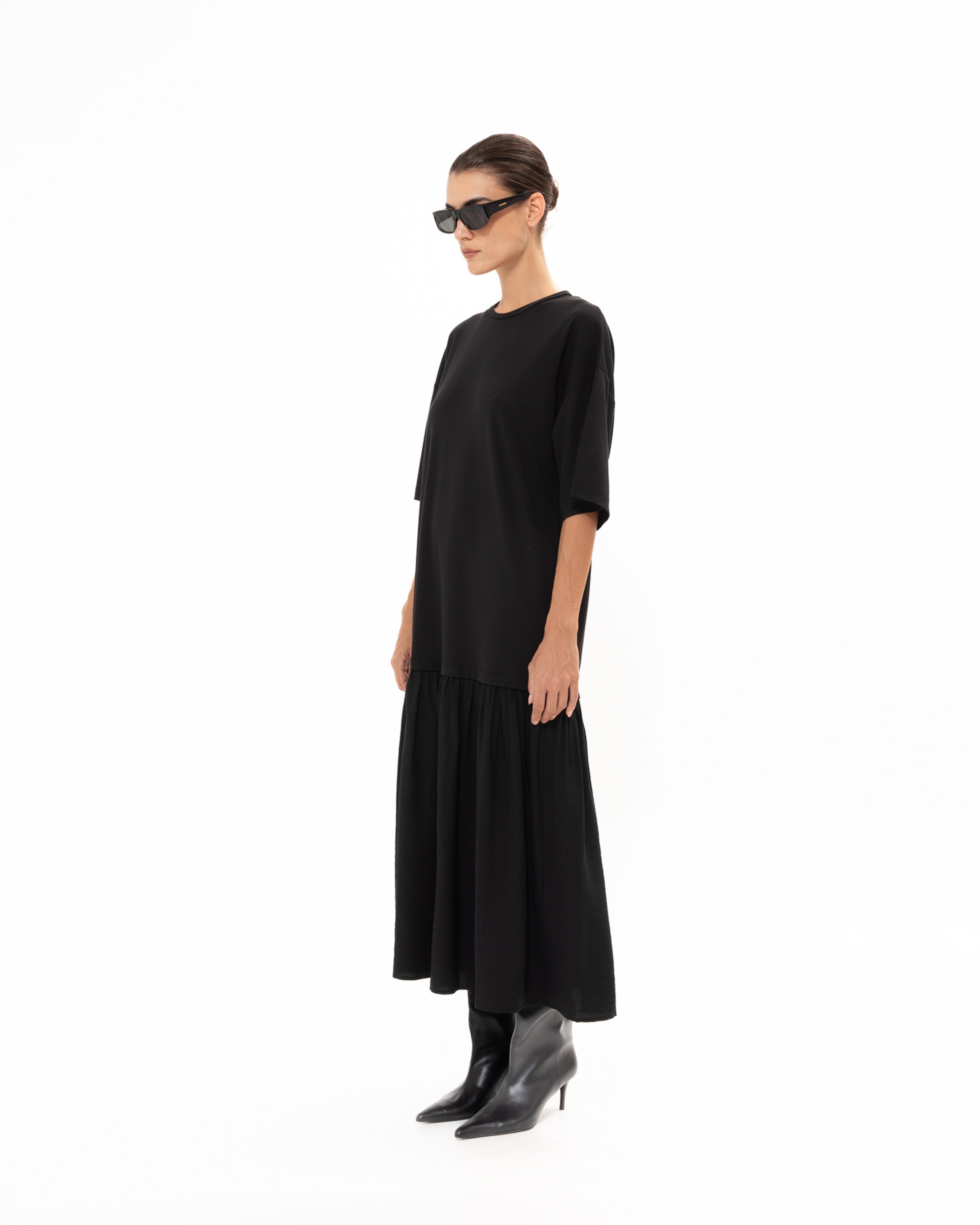 Picture of BLACK MIDI COTTON DRESS
