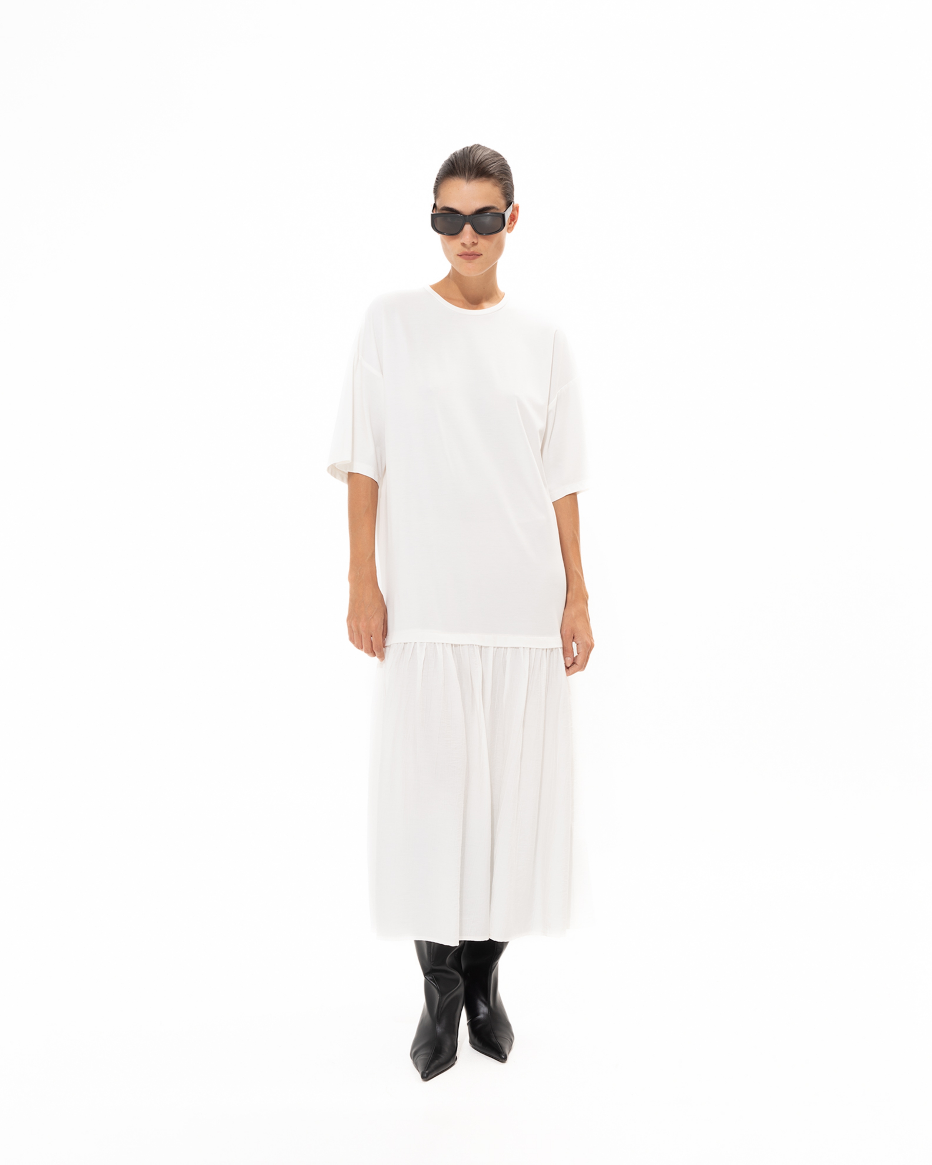 Picture of WHITE MIDI COTTON DRESS