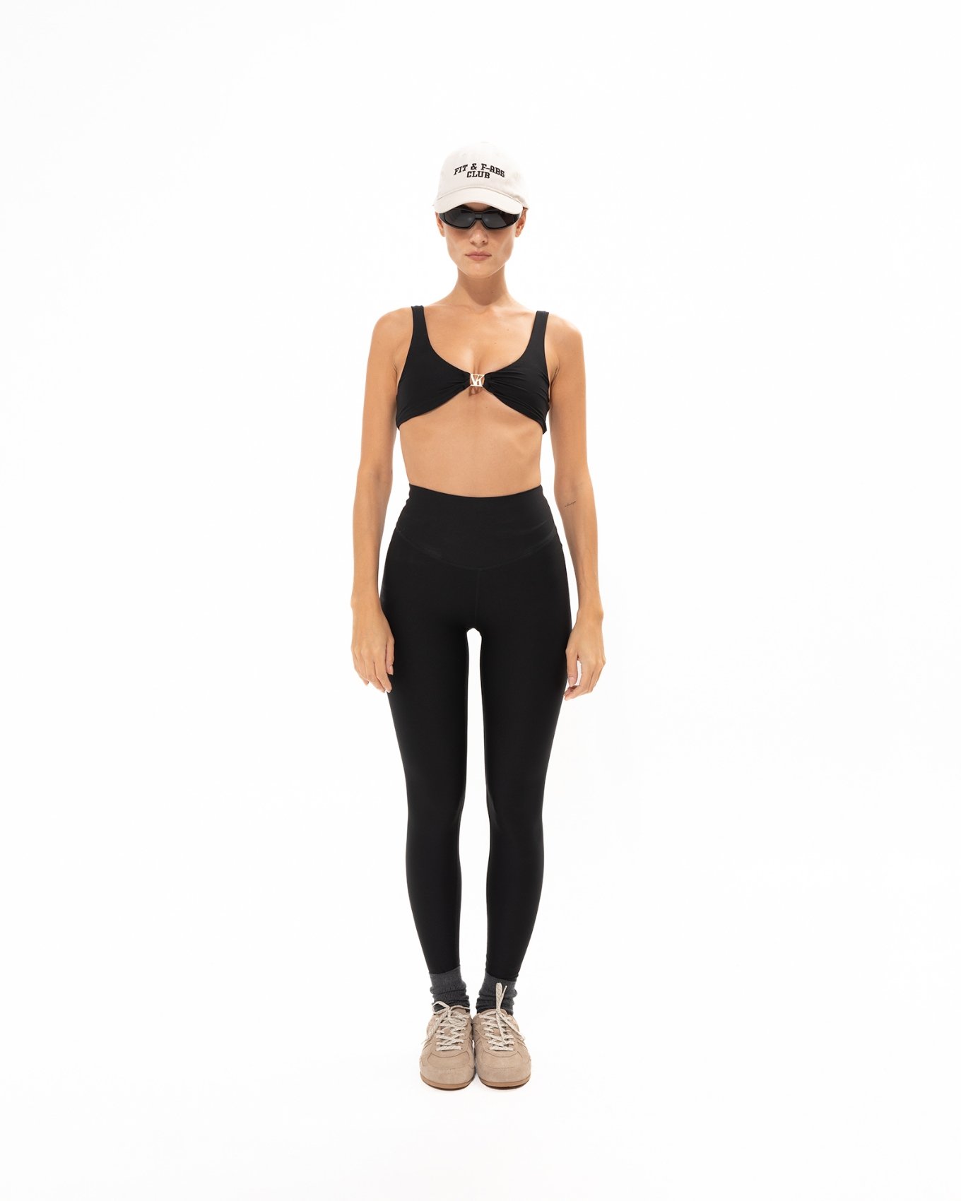 Picture of BLACK ATHLETIC TIGHTS