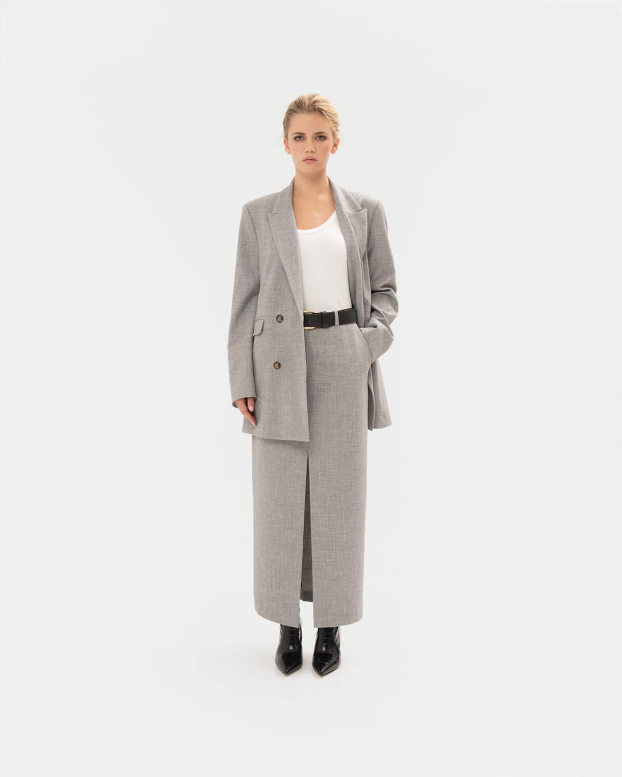Picture of GREY STRAIGHT-LINE SKIRT