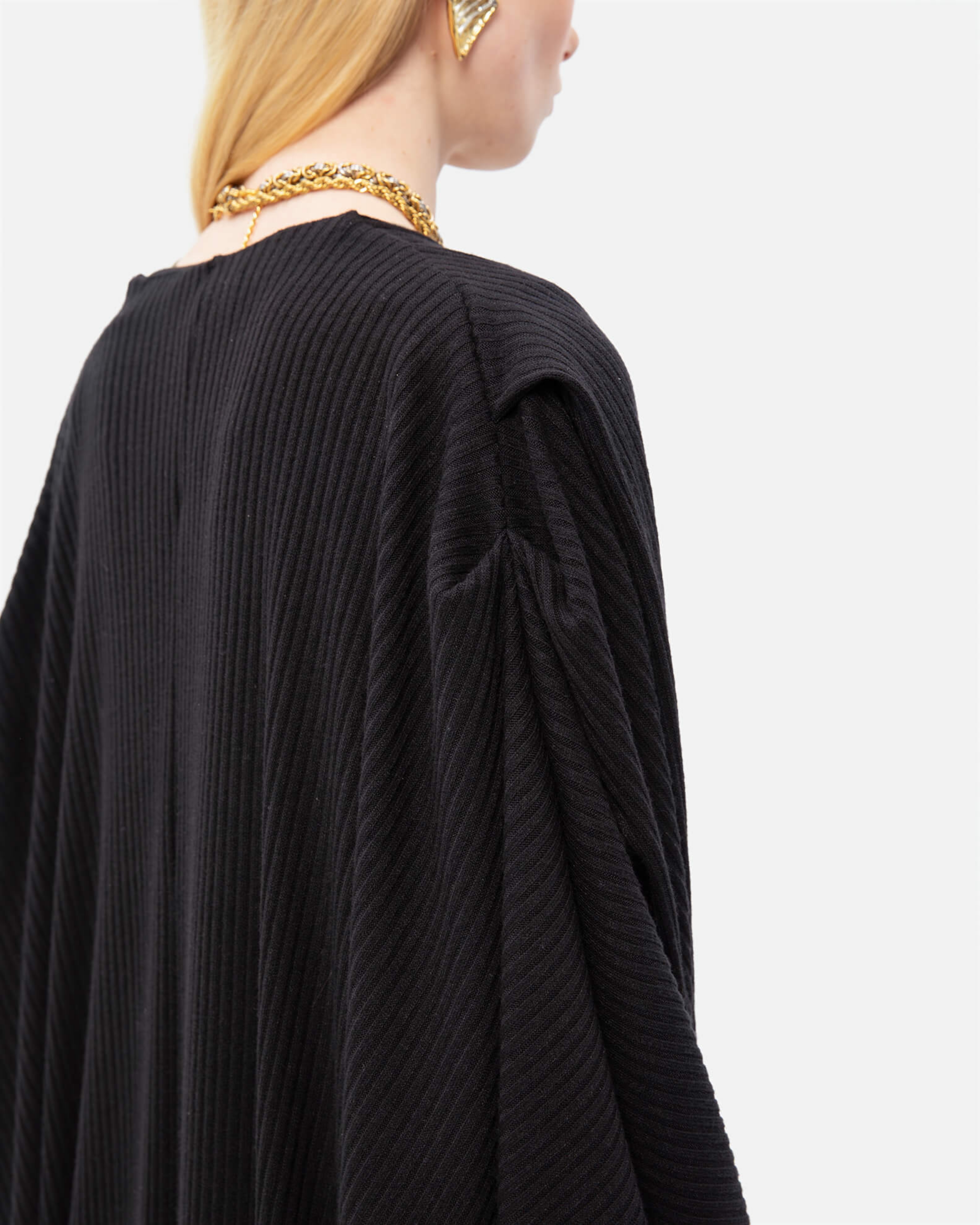 Picture of BLACK KNIT LONG CARDIGAN