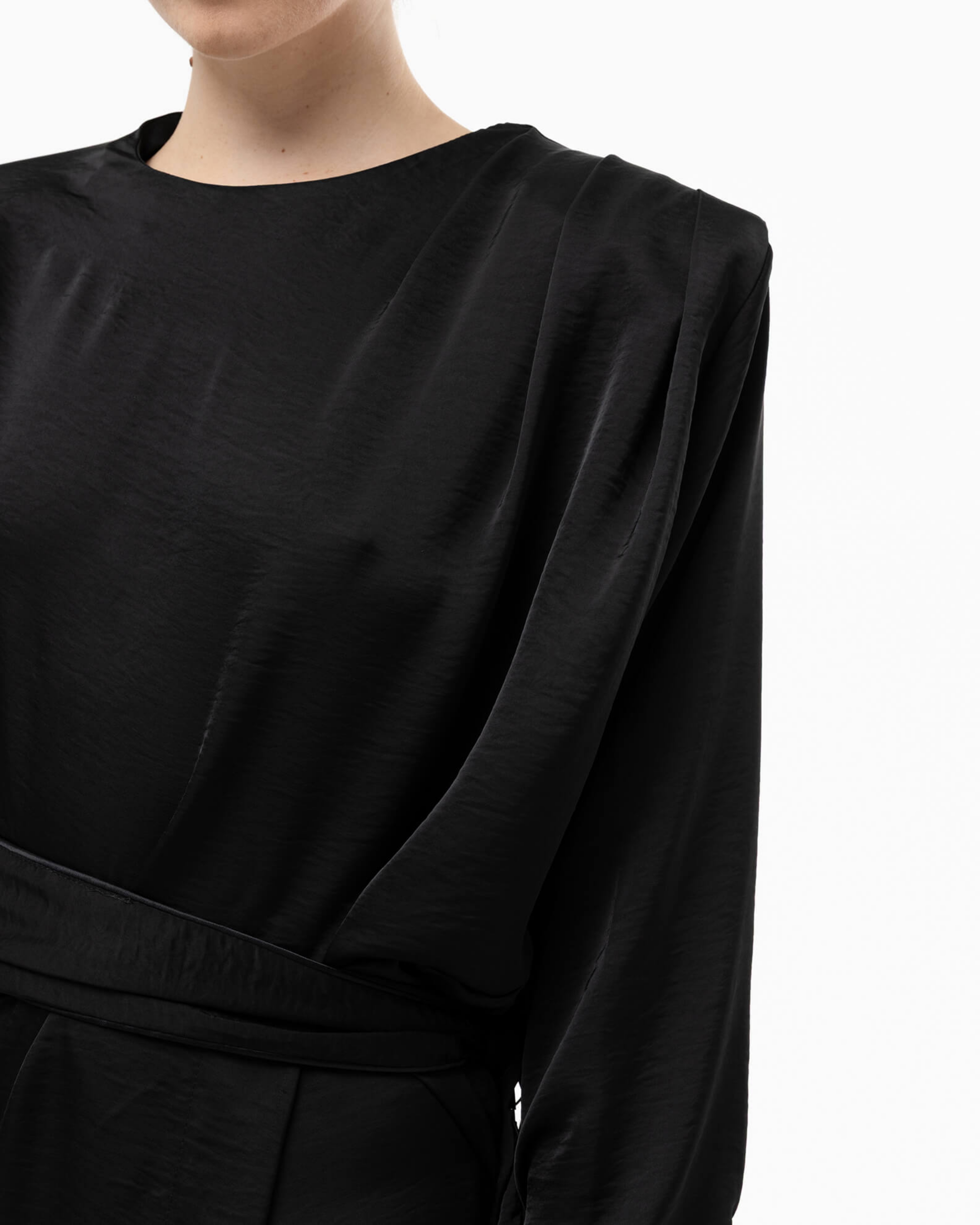 Picture of BLACK MIDI DRESS