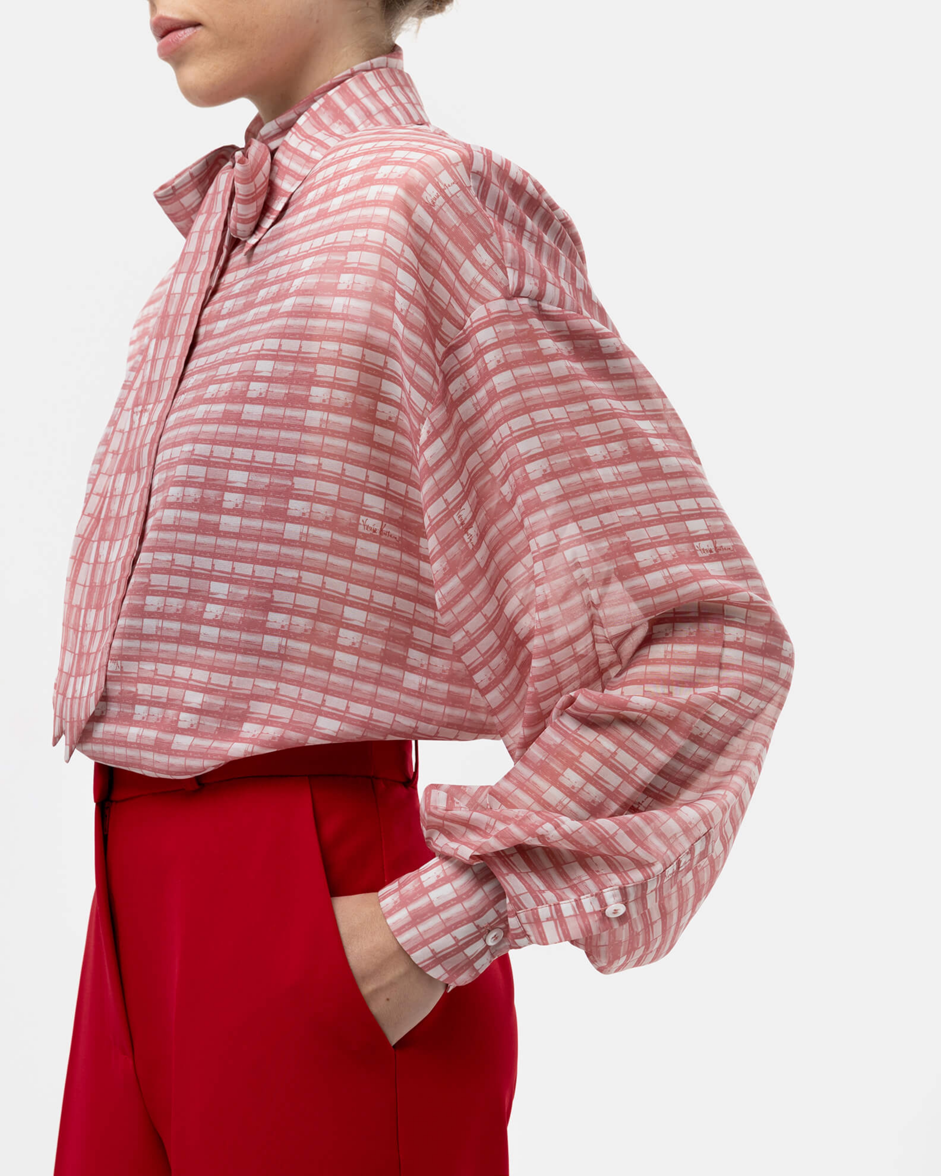 Picture of PINK OS SHIRT WITH PHOTO-NEGATIVE PRINT