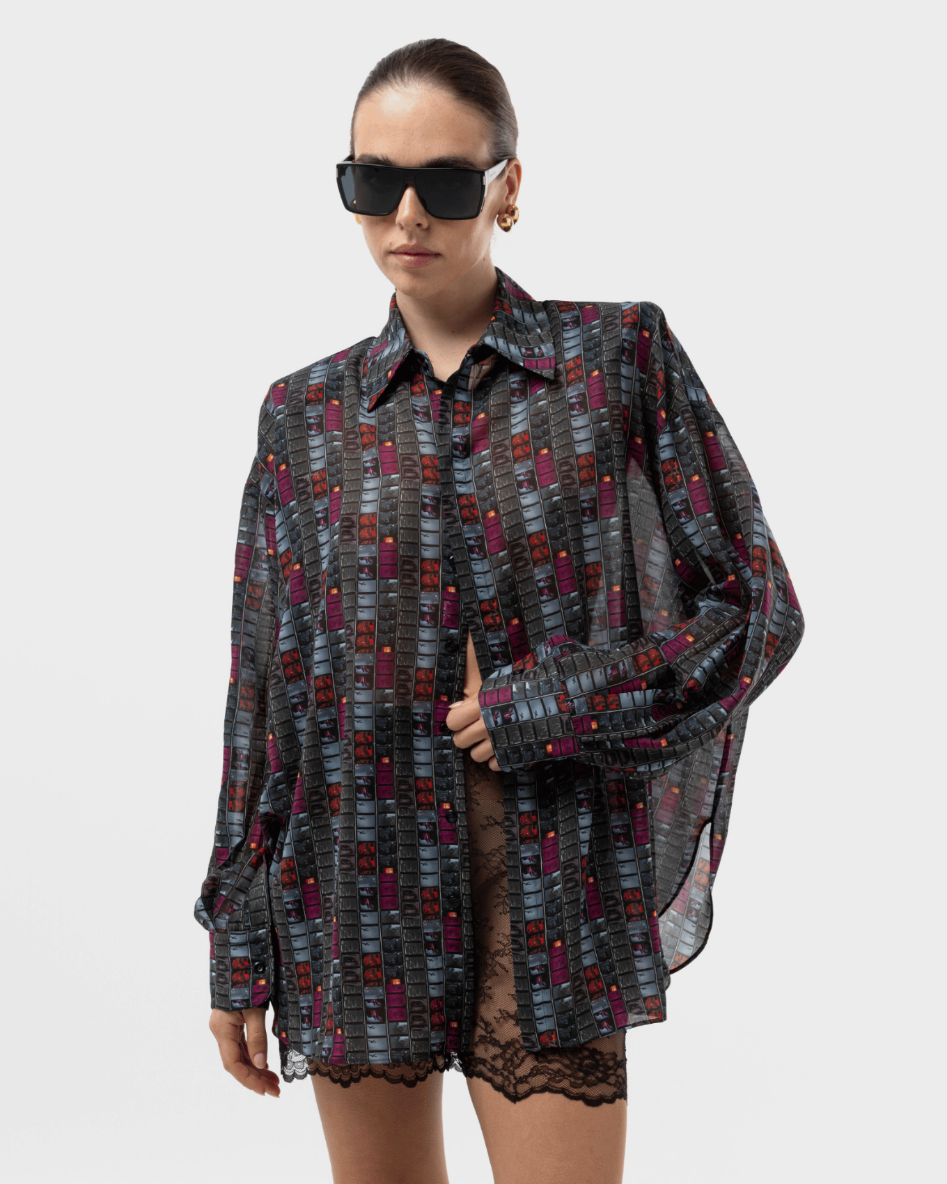 Picture of GREY OS SHIRT WITH PHOTO-NEGATIVE PRINT