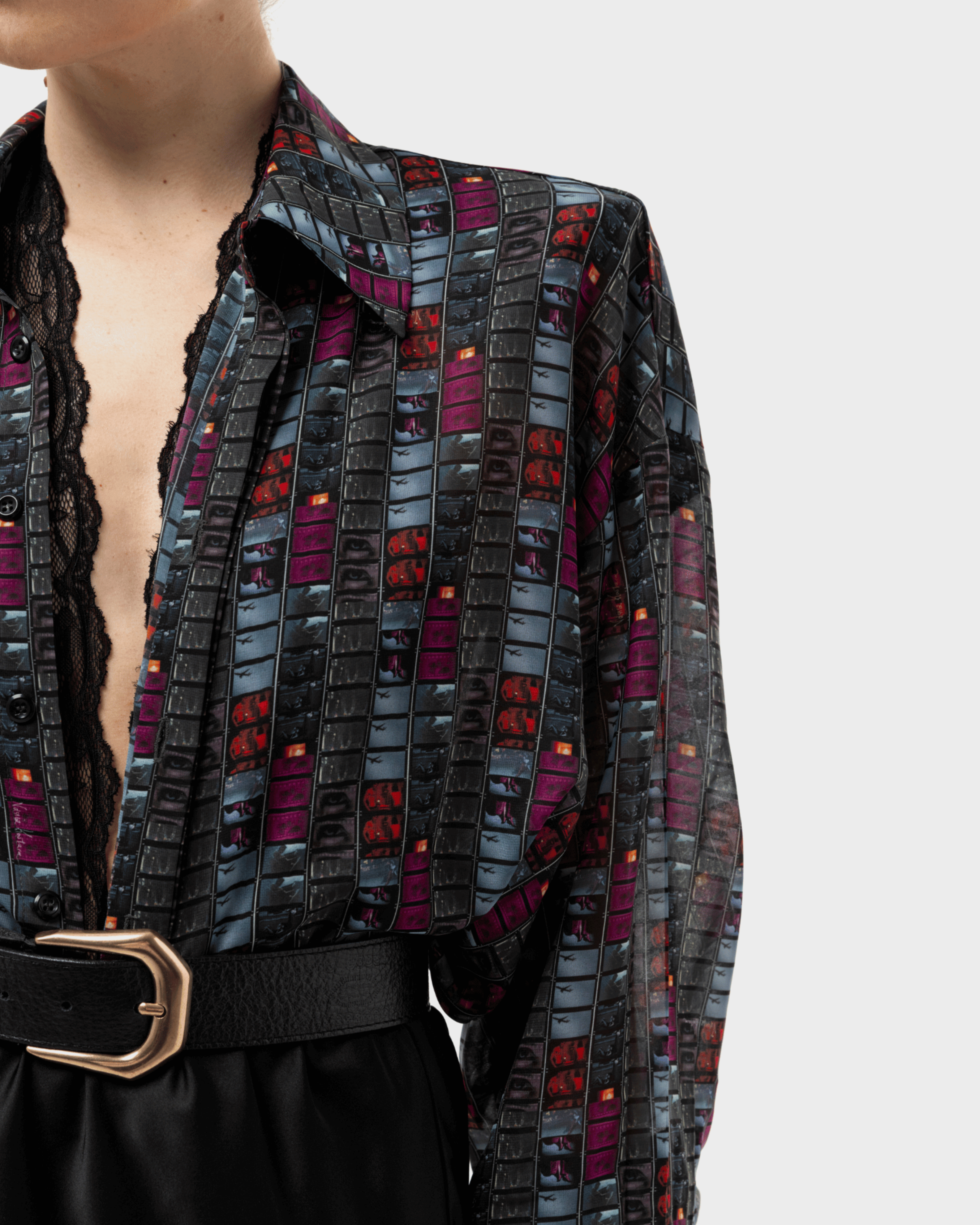 Picture of GREY OS SHIRT WITH PHOTO-NEGATIVE PRINT