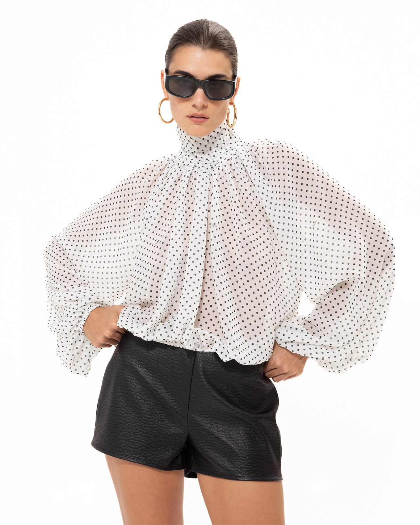 Picture of BLACK FAUX LEATHER SHORTS