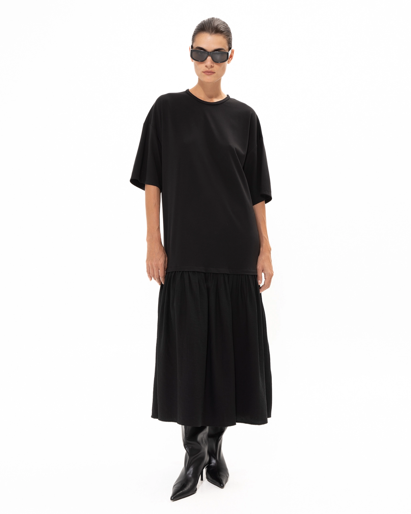 Picture of BLACK PANELLED MIDI DRESS