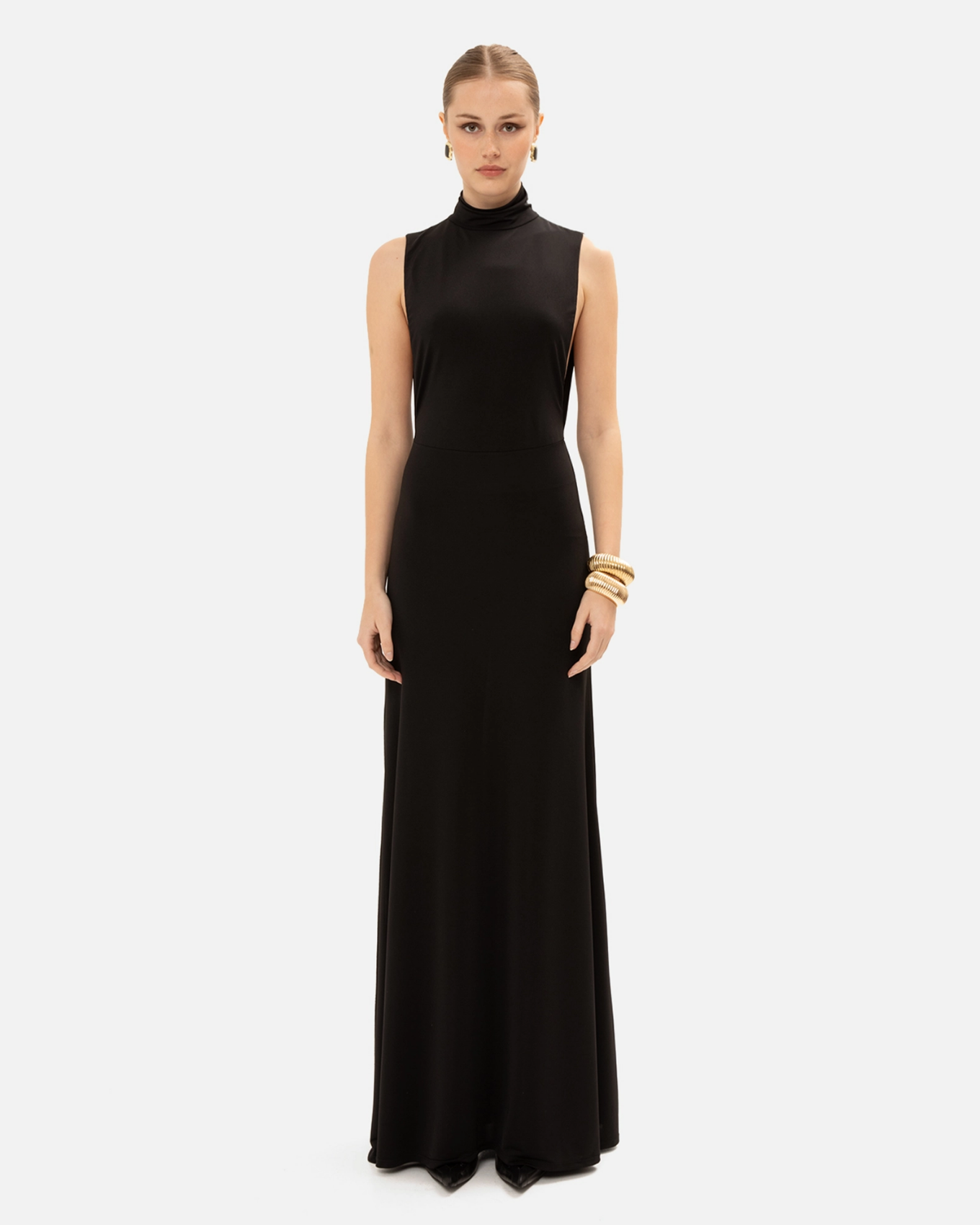Picture of HIGH-NECK BLACK GOWN