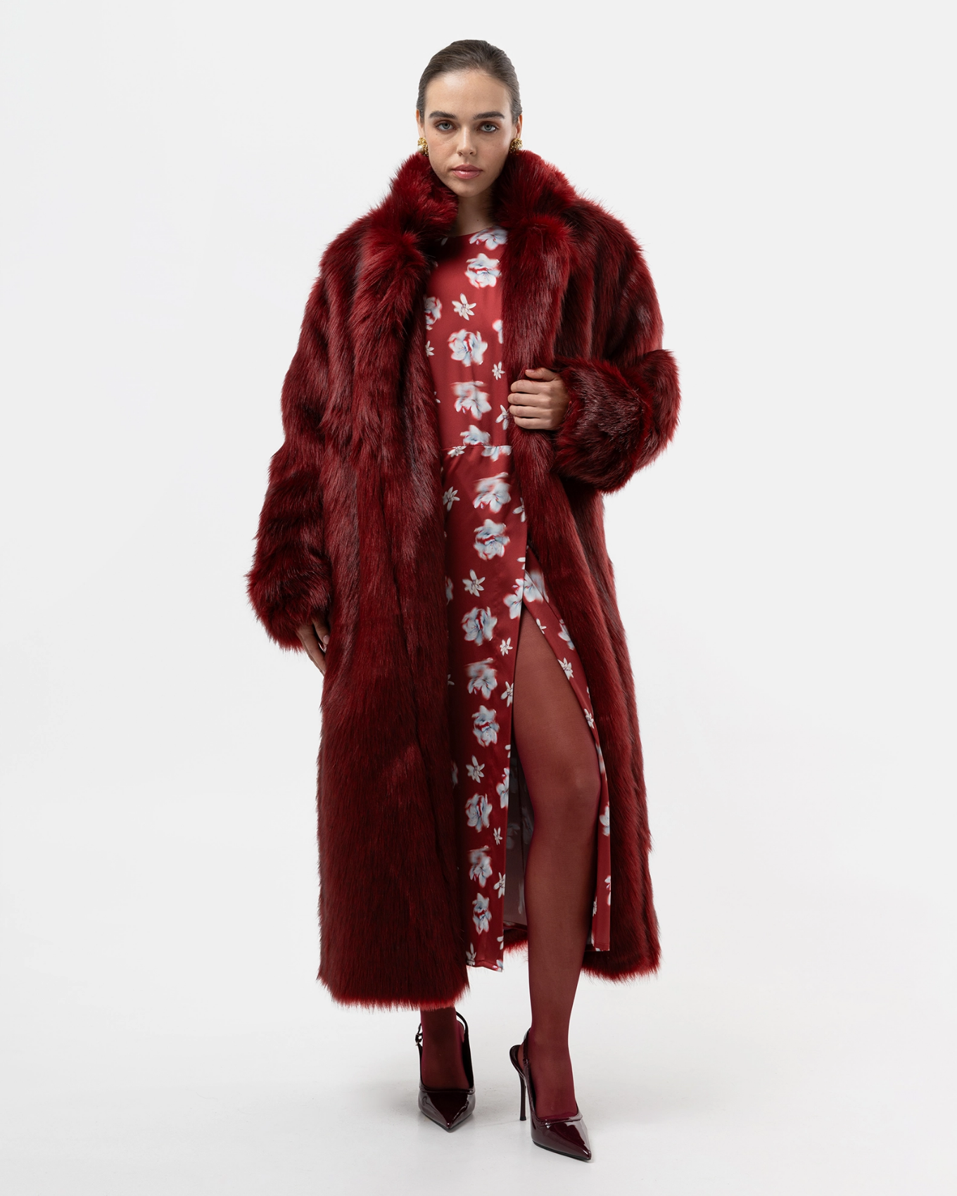 Picture of BURGUNDY FAUX FUR