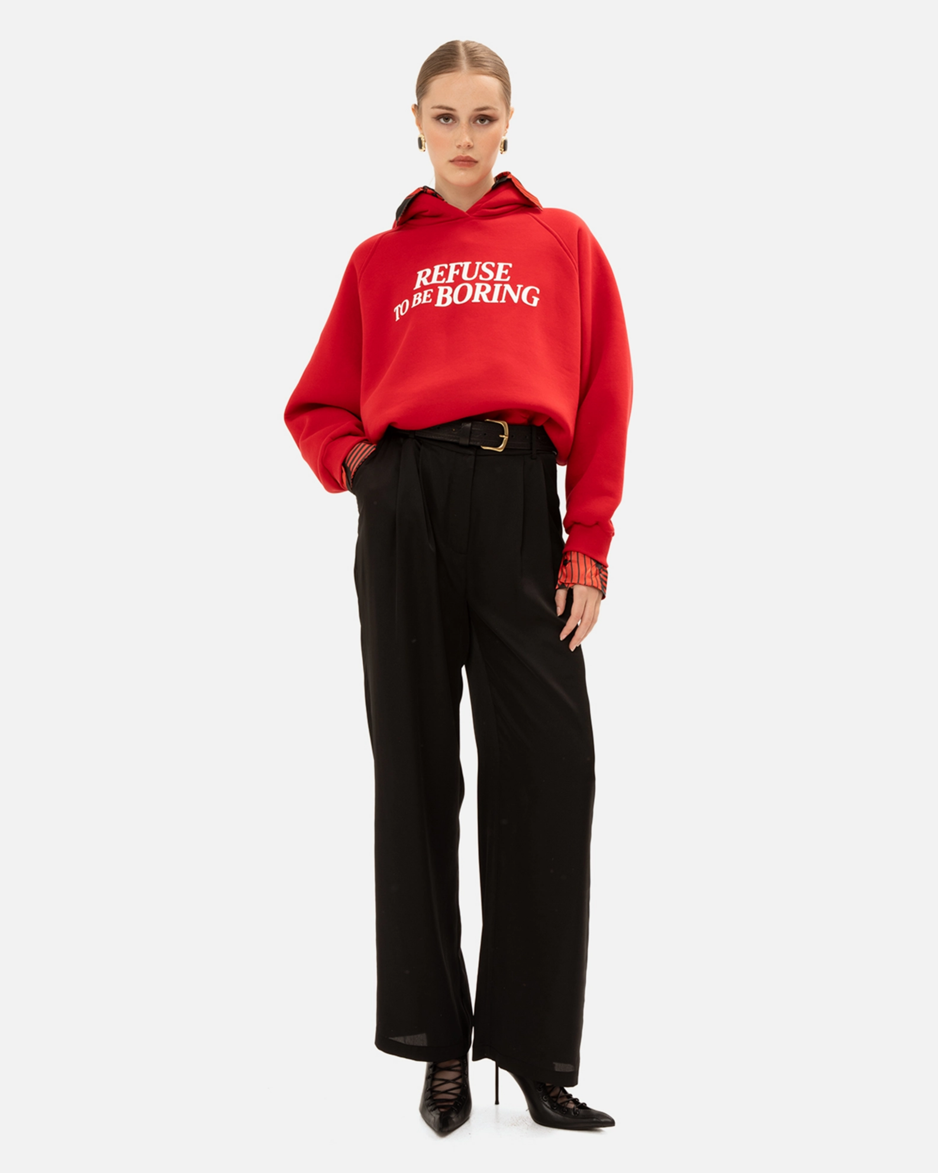 Picture of RED HOODIE "REFUSE TO BE BORING"