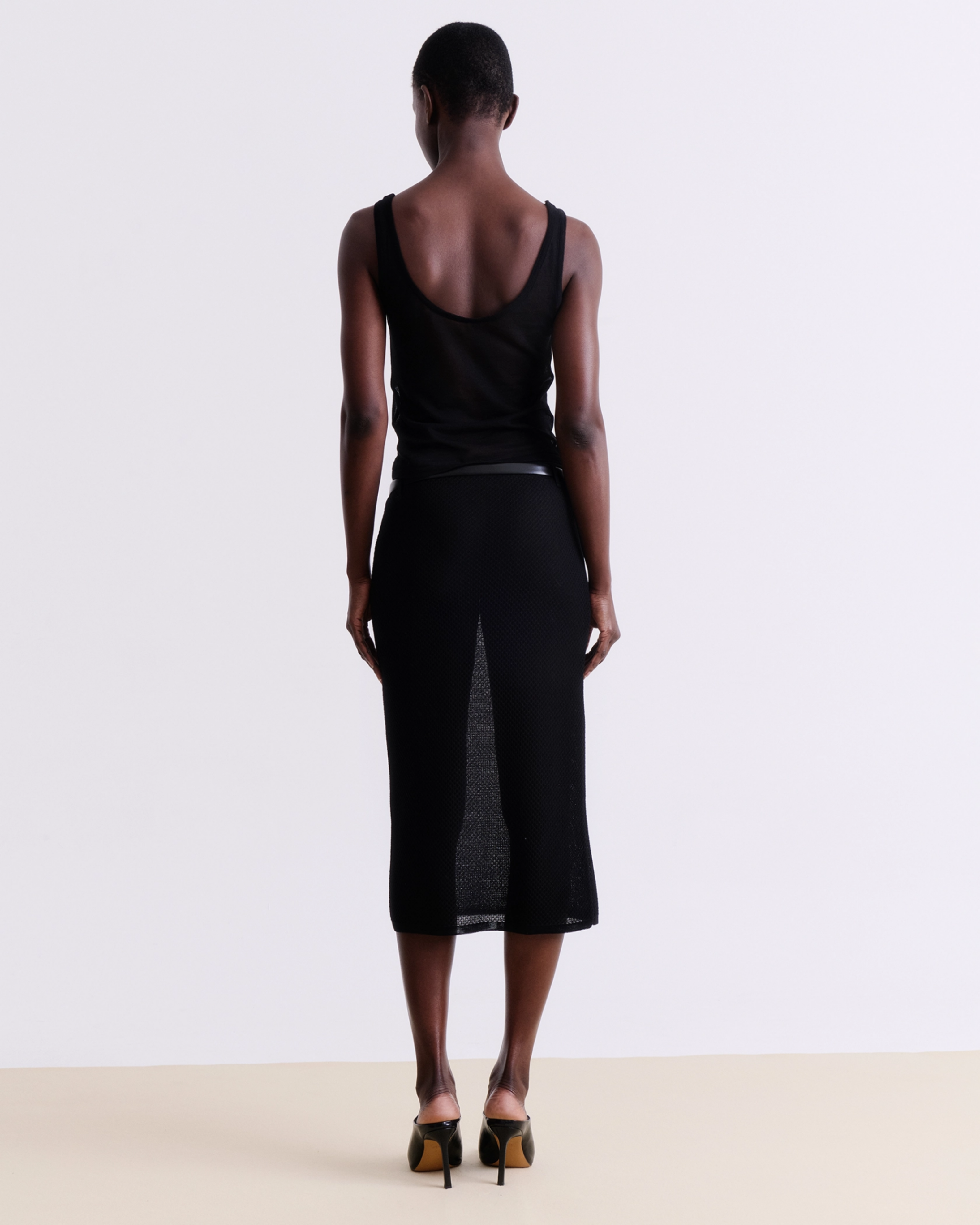 Picture of BLACK KNIT MIDI SKIRT