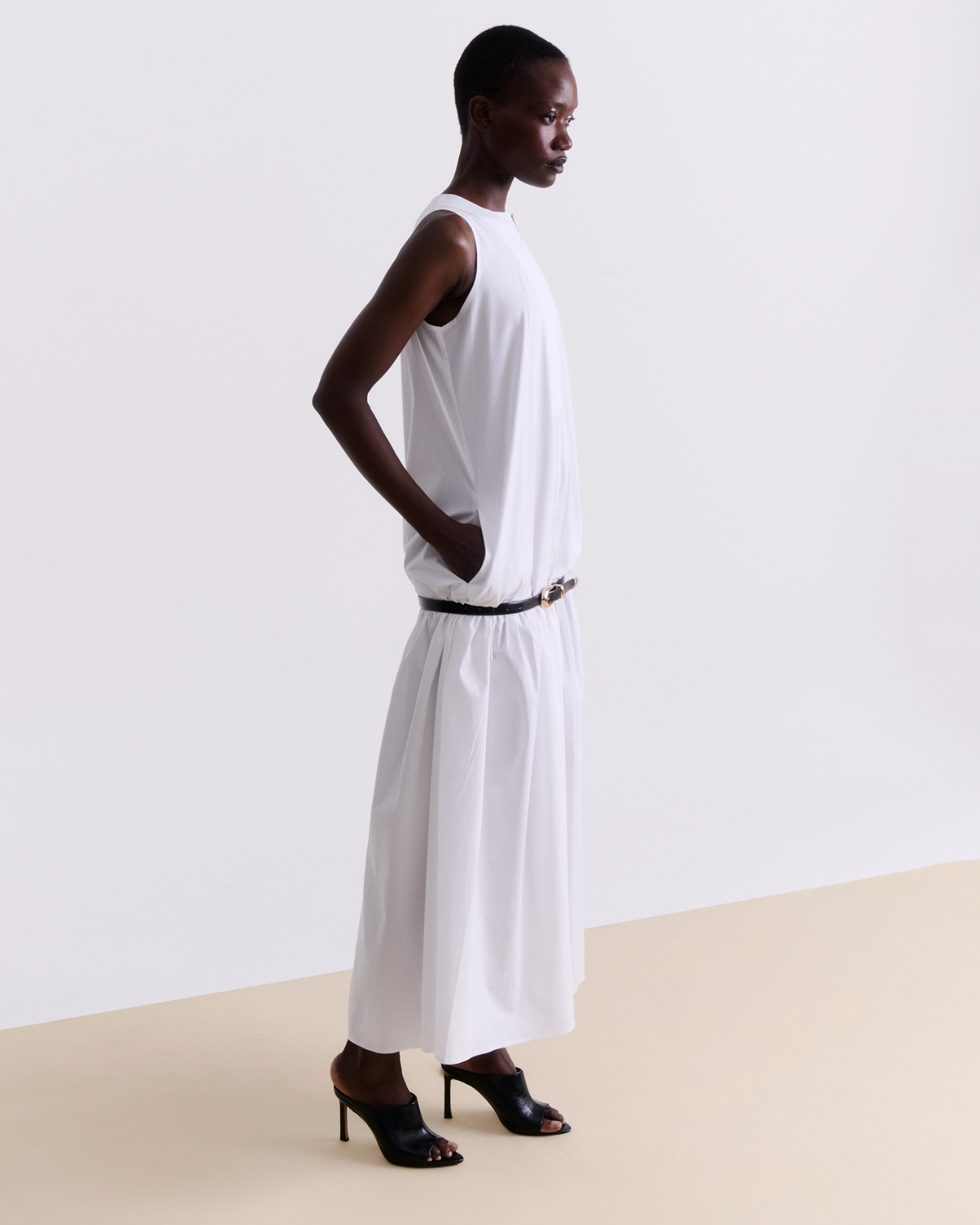 Picture of WHITE COTTON MIDI DRESS