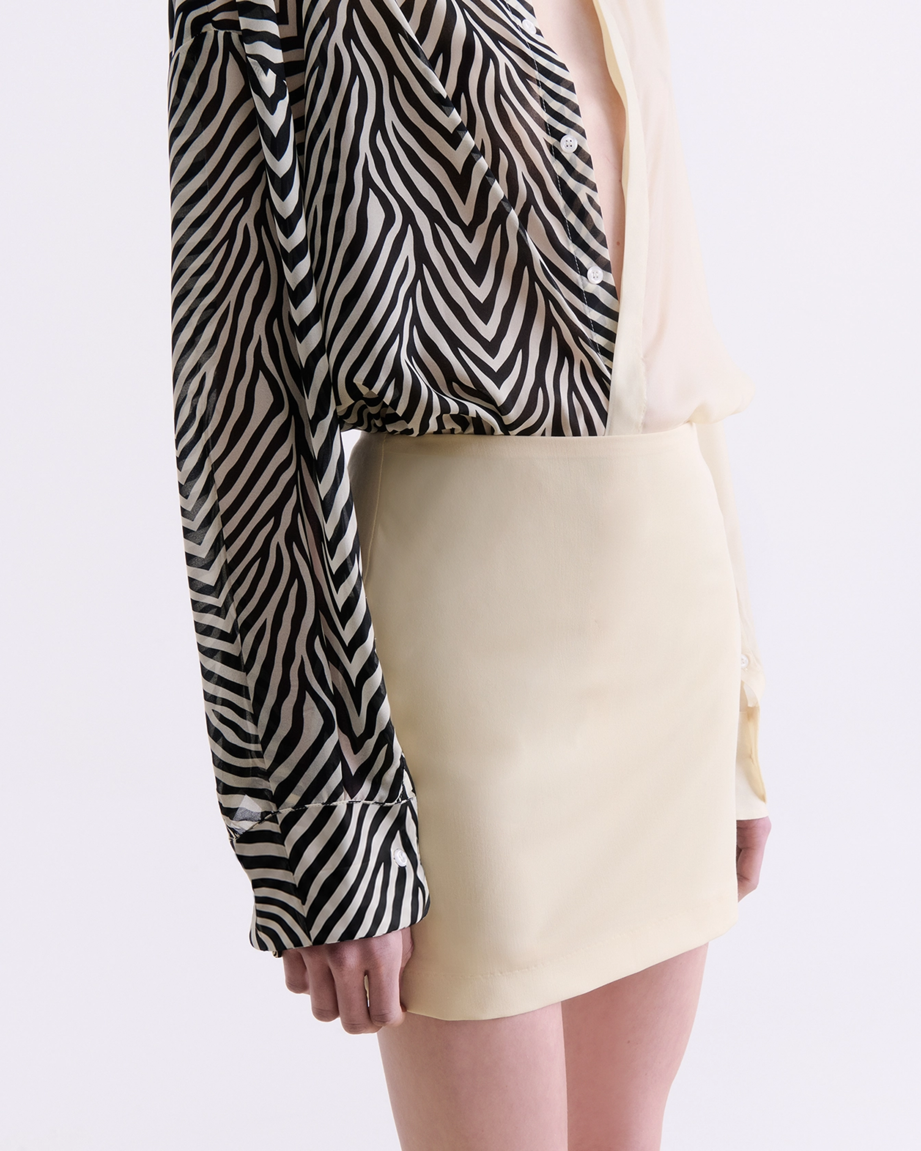 Picture of CREAM TAILORED MINI SKIRT