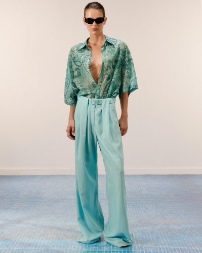 Picture of TURQUOISE PAISLEY SHORT-SLEEVE OS SHIRT