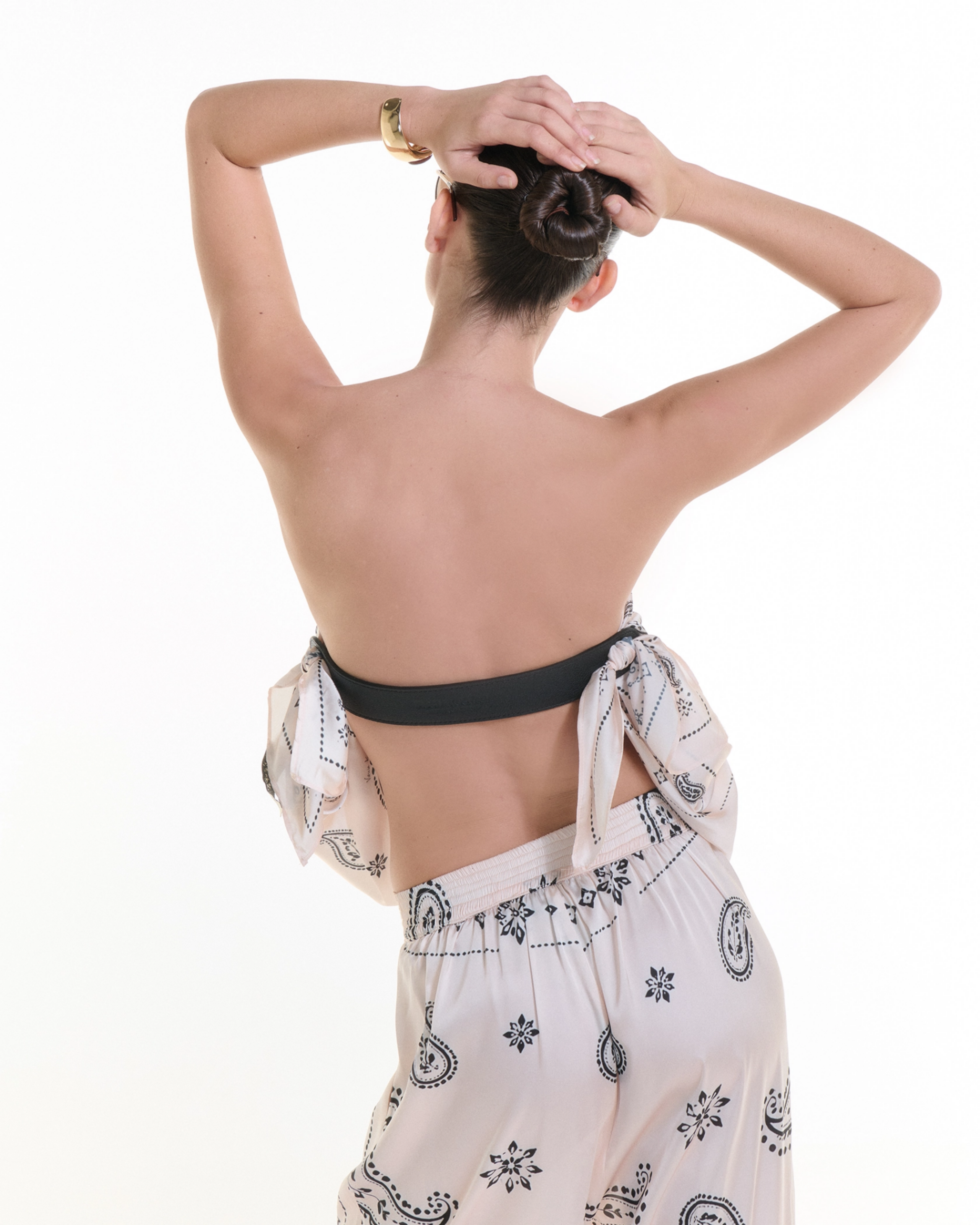Picture of OFF-WHITE BANDANA TOP/BAG