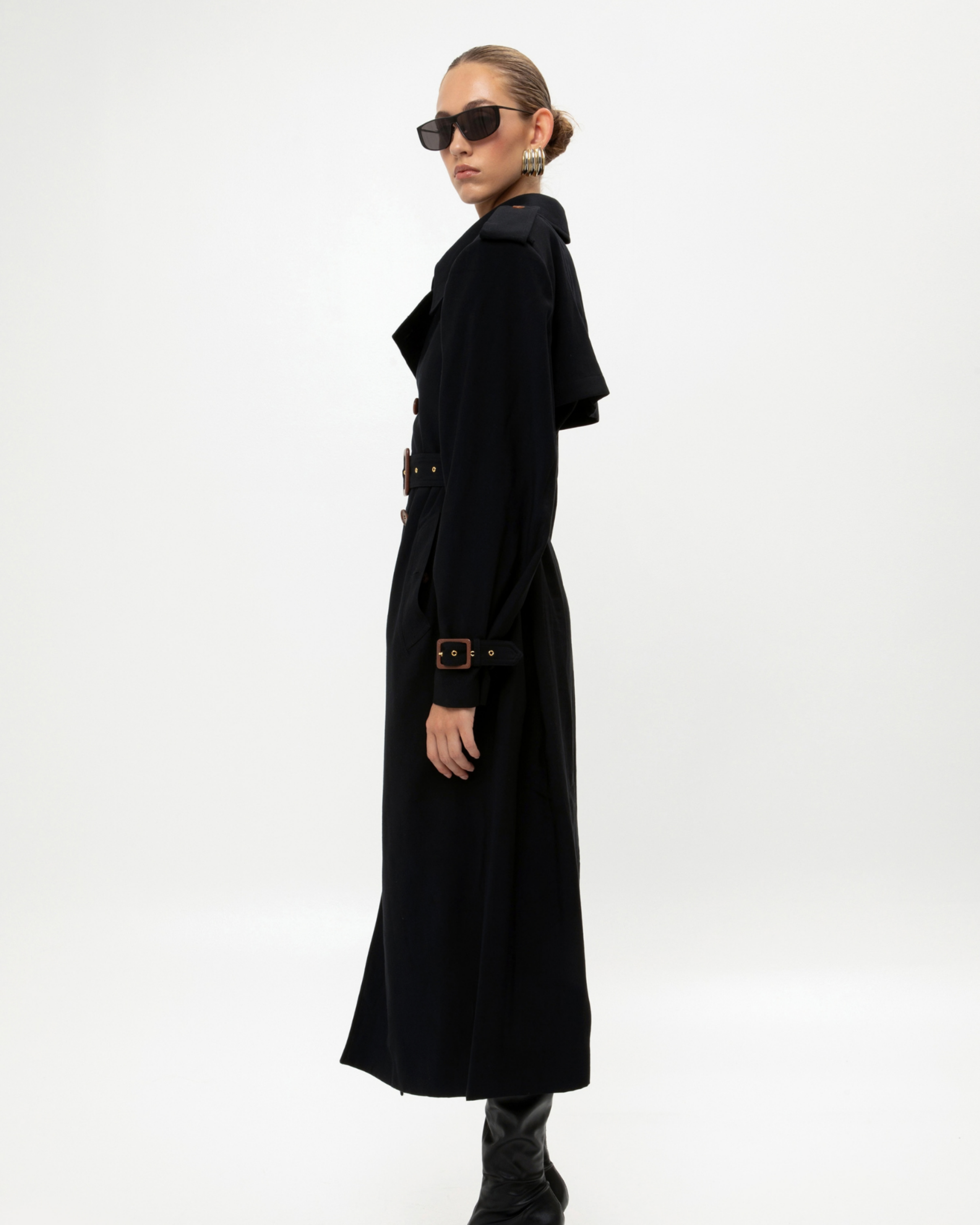 Picture of BLACK TRENCH COAT