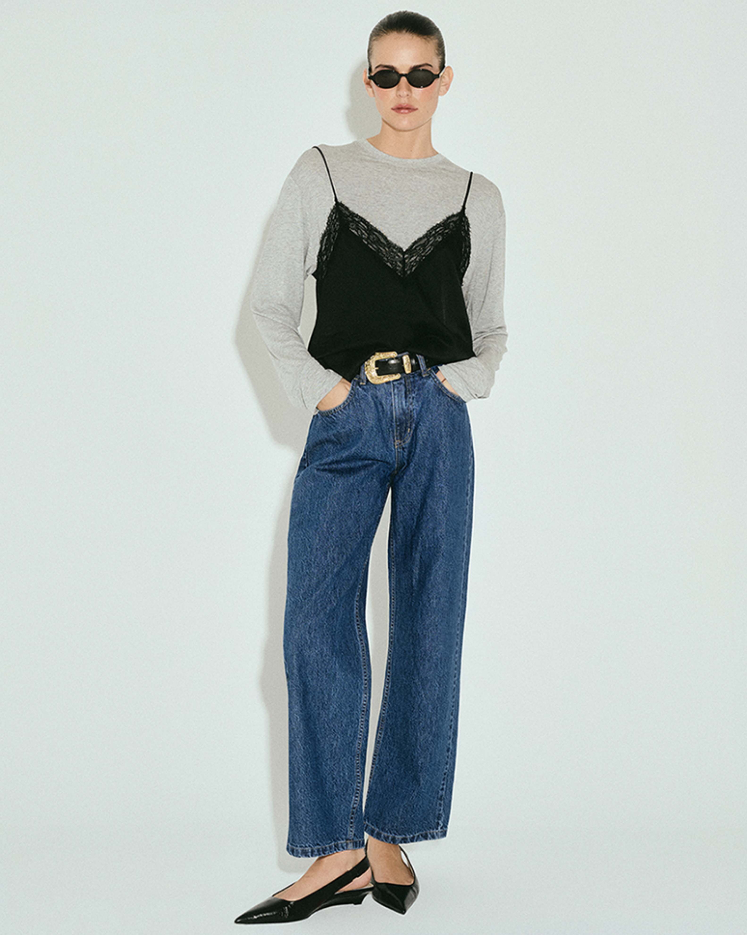 Picture of STRAIGHT-LEG BLUE JEANS