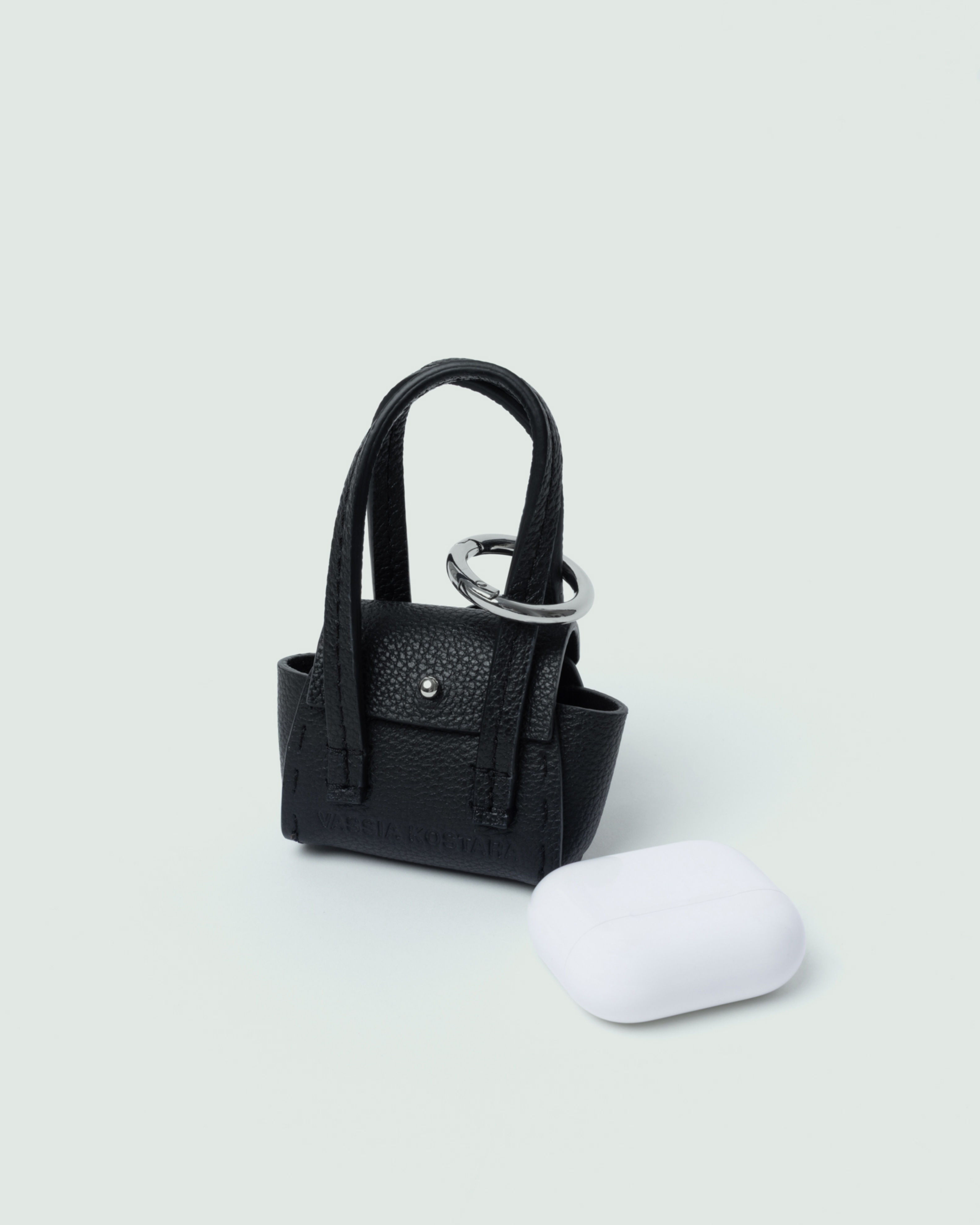 Picture of BLACK AIRPODS CASE